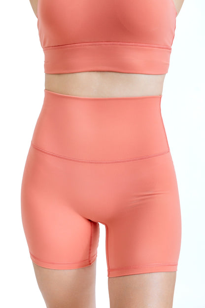 Short Nova “Peach Glow”